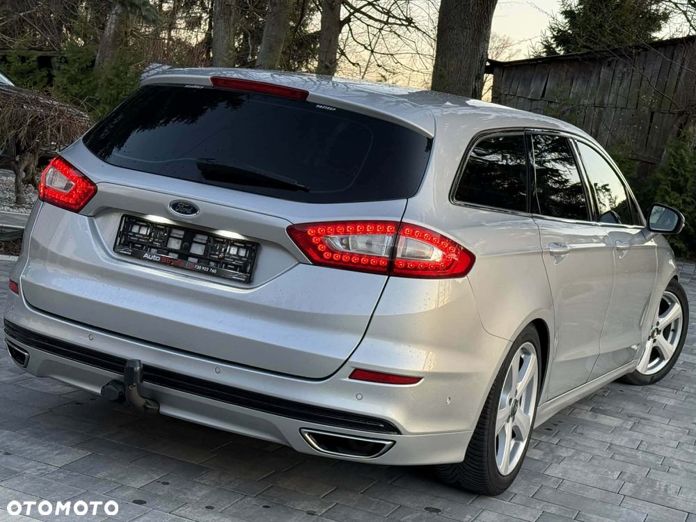 Ford Mondeo 2.0 TDCi PowerShift-Aut Allrad Titanium - 4