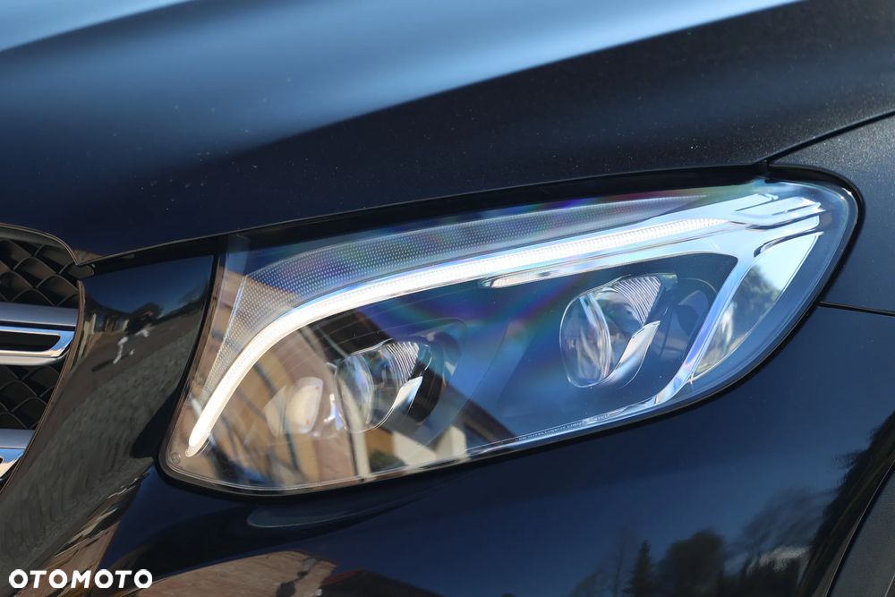 Mercedes-Benz GLC - 10