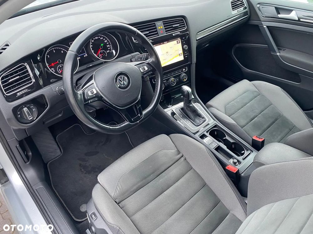 Volkswagen Golf 2.0 BlueTDI DSG Highline - 21