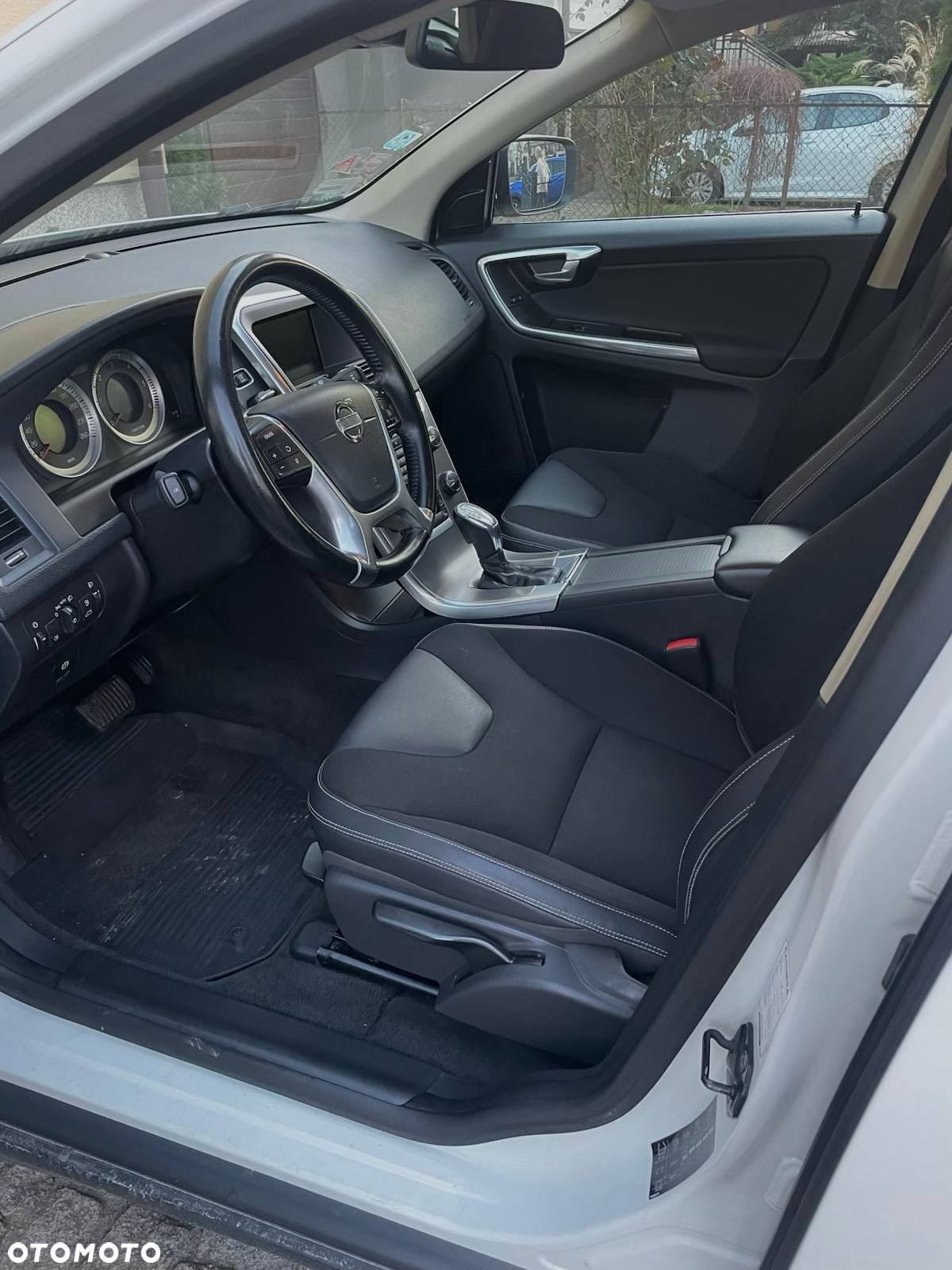 Volvo XC 60 2.4D AWD Kinetic - 2