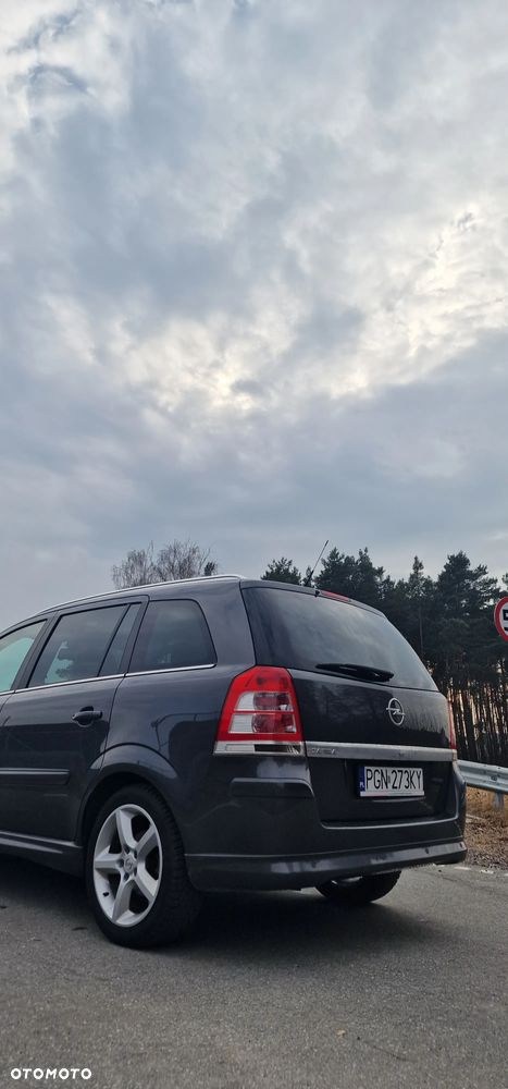 Opel Zafira 1.8 Sport - 7