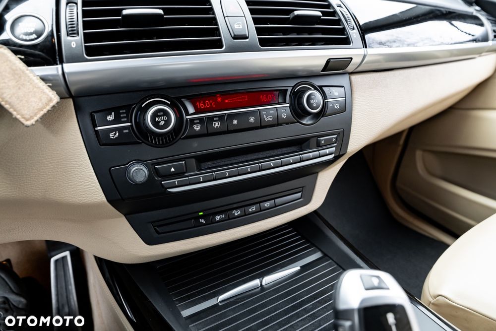 BMW X5 4.0d xDrive - 30