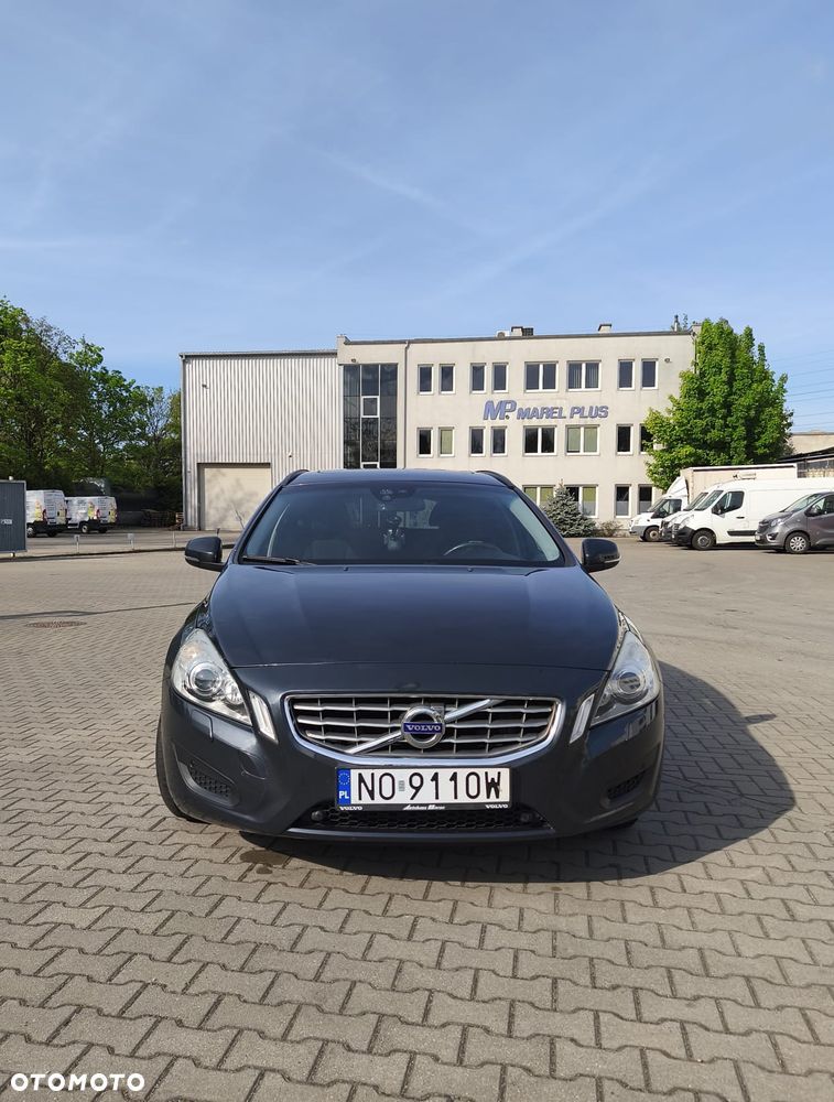 Volvo V60 - 12