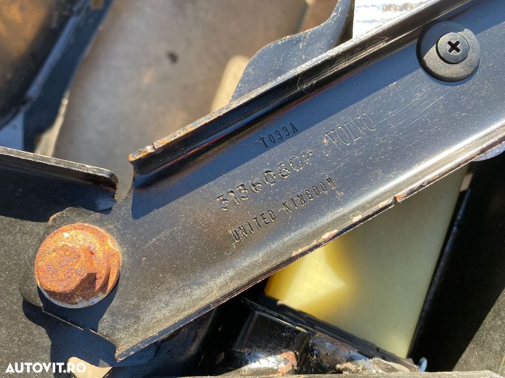 Punte spate 2x4 VOLVO XC90 XC60 V90 V90 CC V60 V60 CC 32221609 - 4