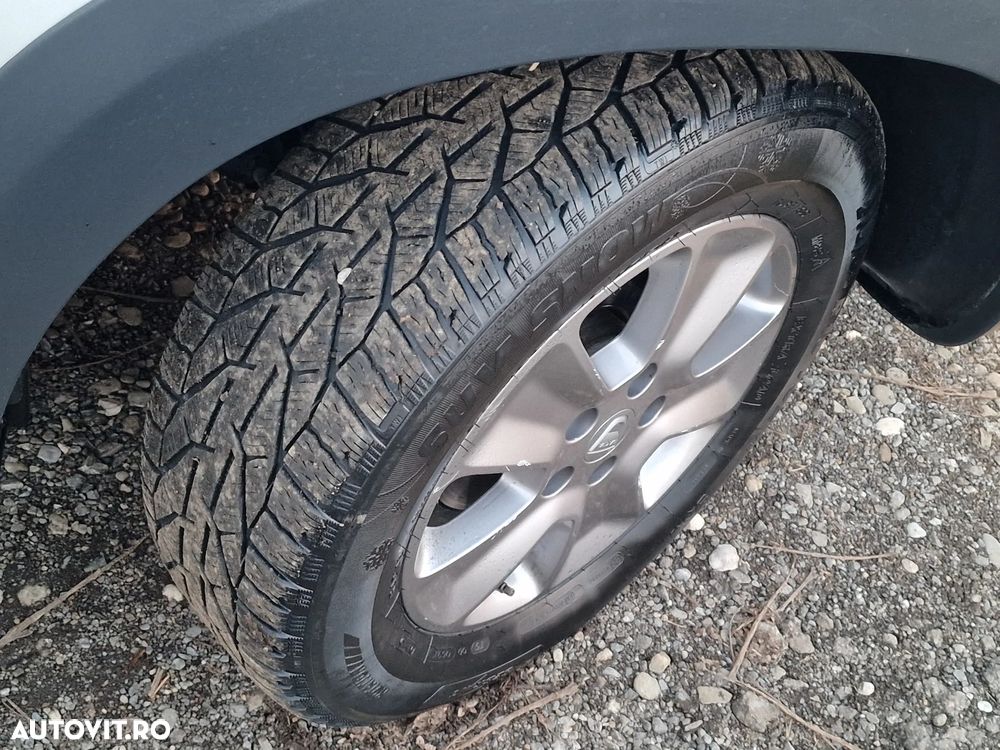 Dacia Duster 1.5 dCi 4x4 Ambiance - 9