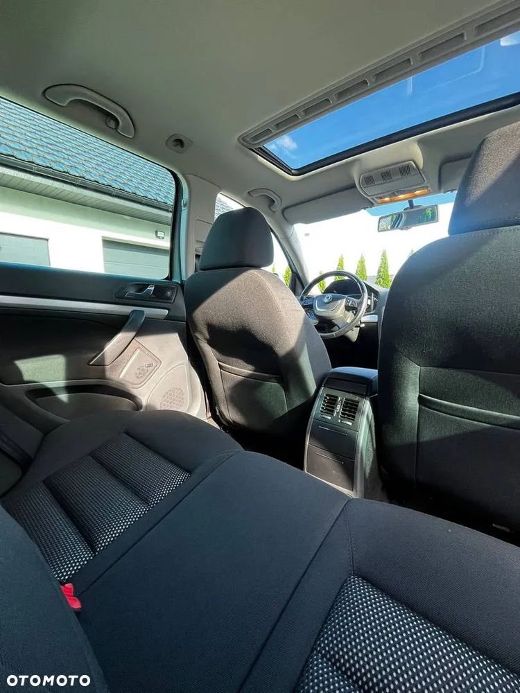 Skoda Octavia Combi 1.8 TSI 4x4 Scout - 13