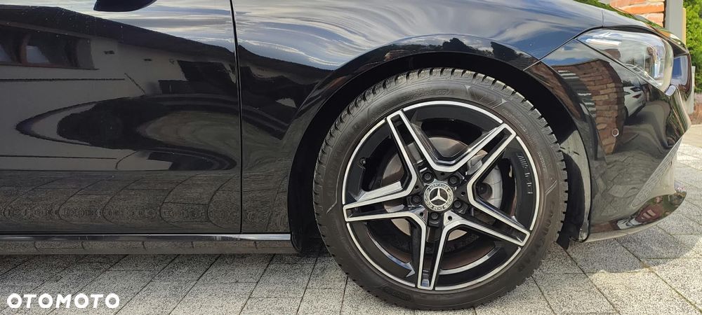 Mercedes-Benz CLA 180 7G-DCT - 8