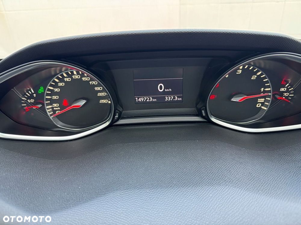 Peugeot 308 - 28