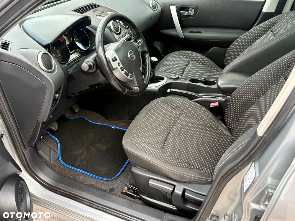 Nissan Qashqai 2.0 4 x 4 tekna - 5