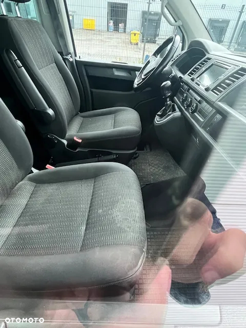 Volkswagen Caravelle 2.0 TDI L1 Comfortline - 3