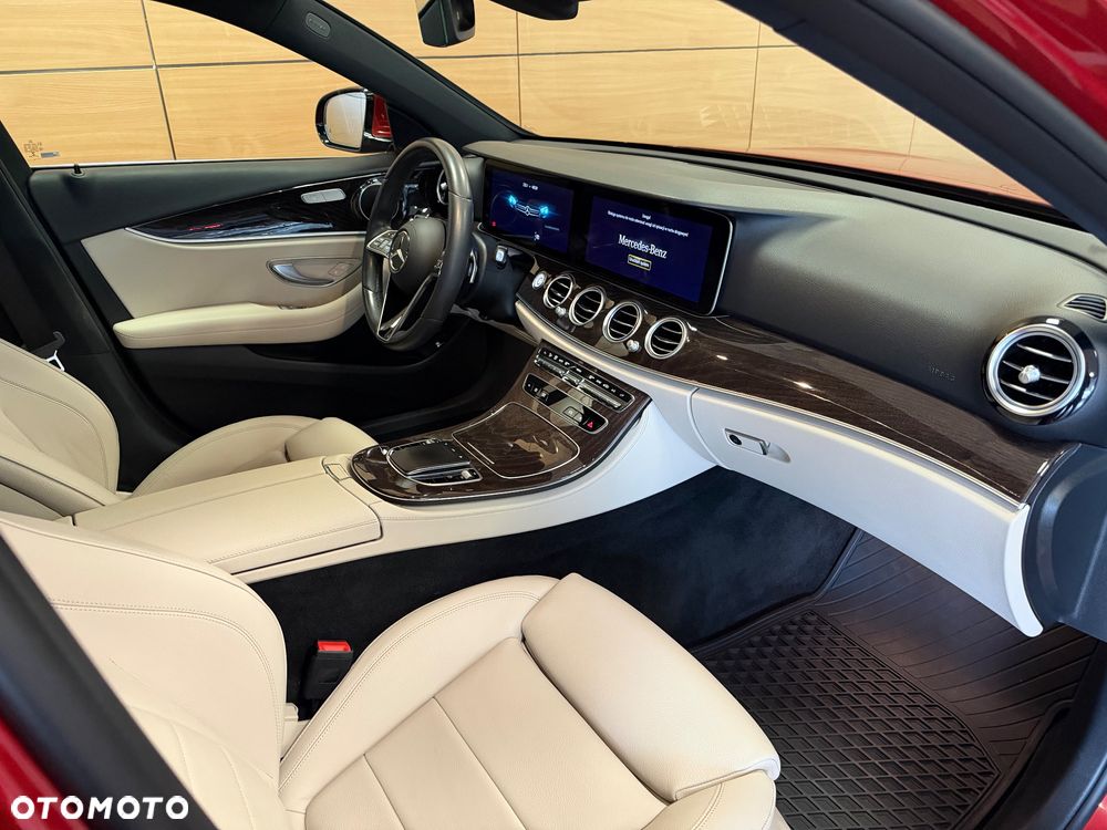 Mercedes-Benz Klasa E 220 d 4-Matic AMG - 9