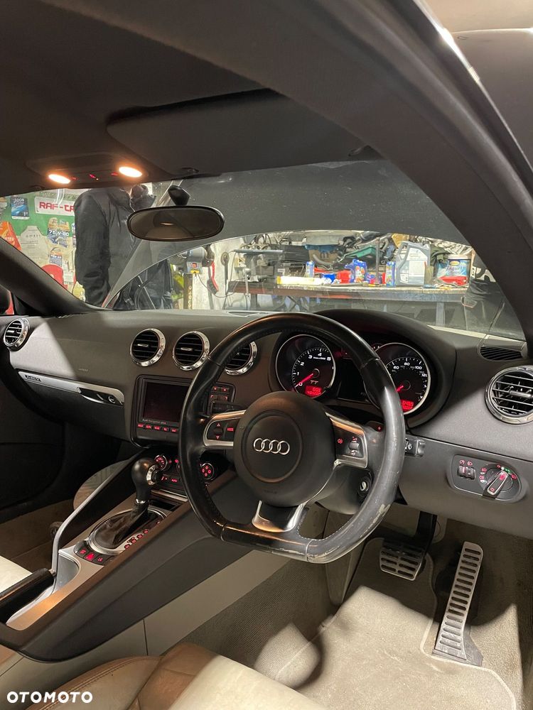 Audi TT Coupé 3.2 FSI Quattro S tronic - 6