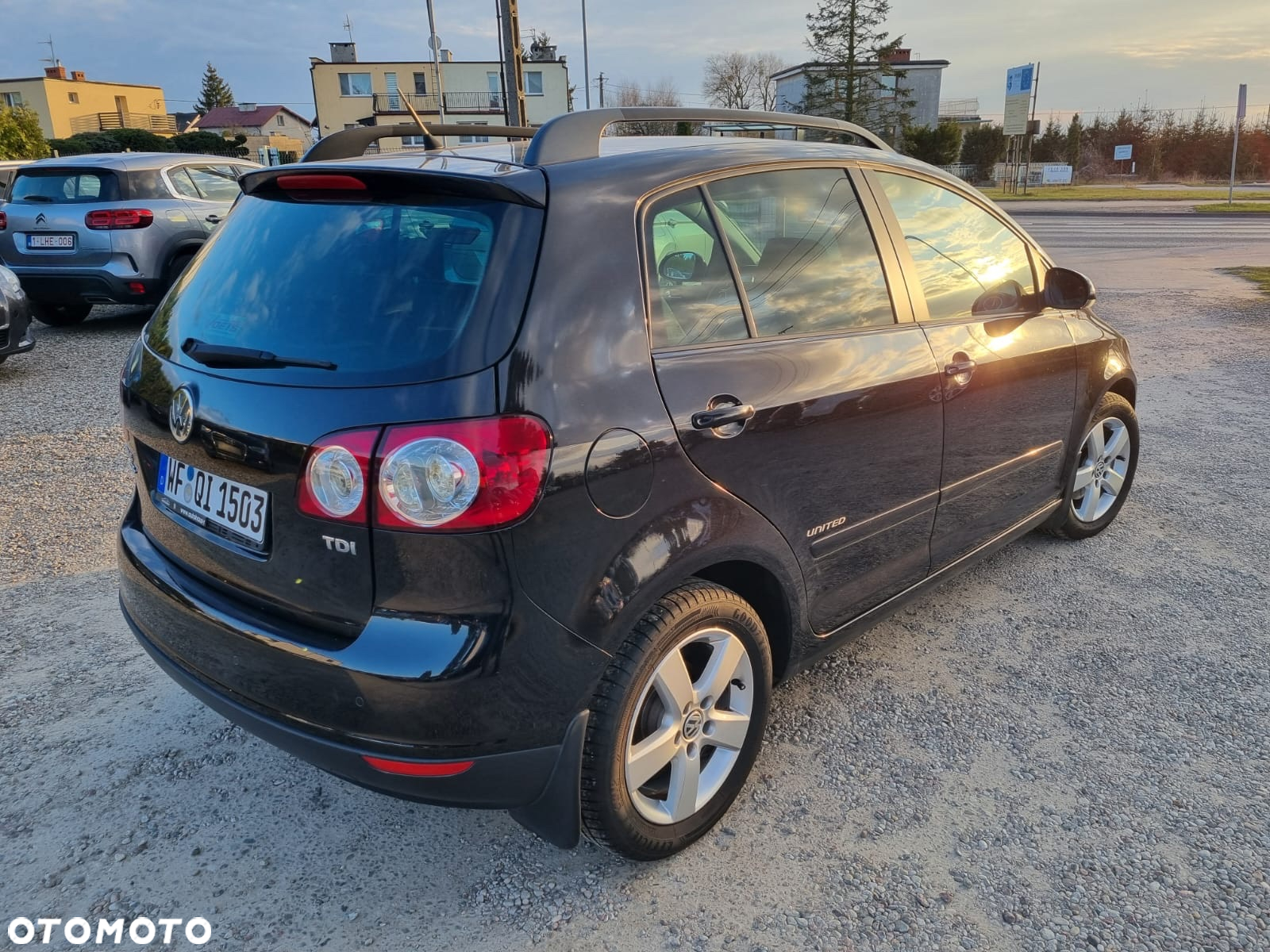 Volkswagen Golf Plus 1.9 TDI DPF United - 11