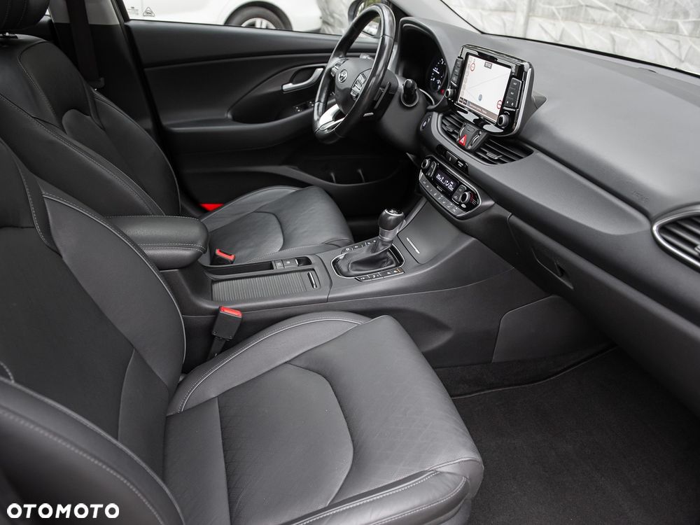 Hyundai i30 - 35