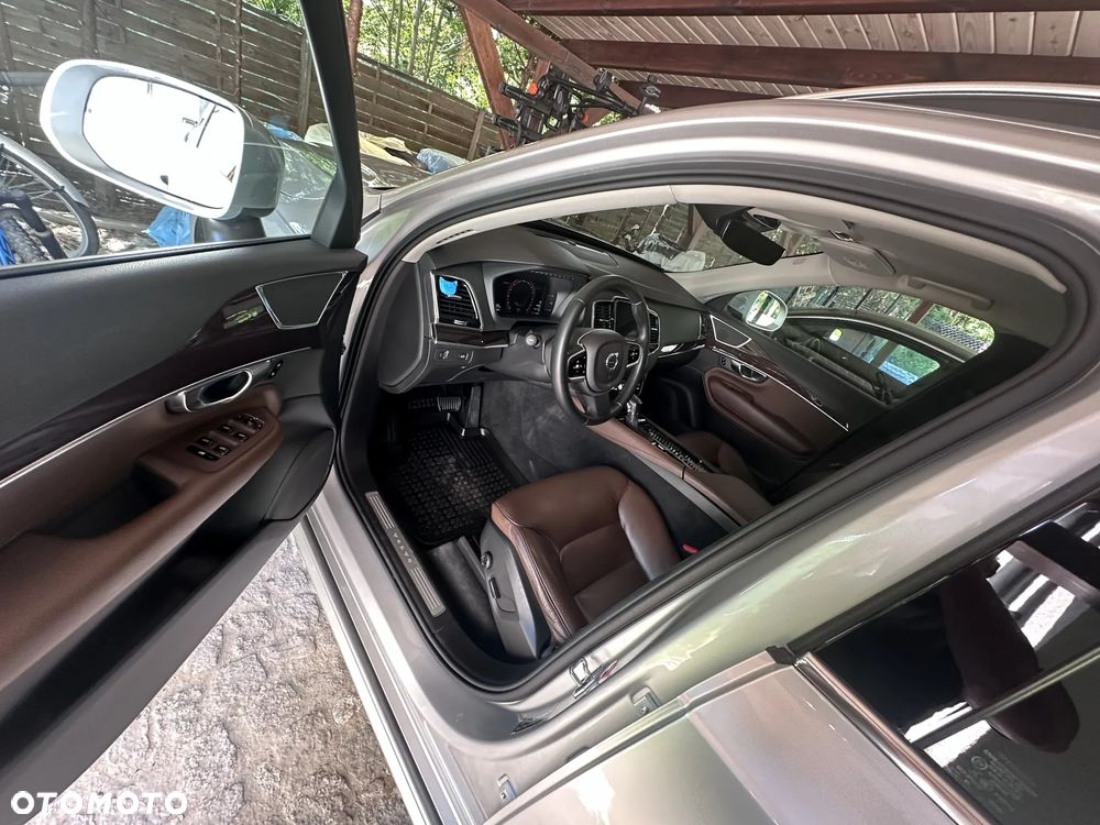 Volvo XC 90 D5 AWD Momentum 7os - 18
