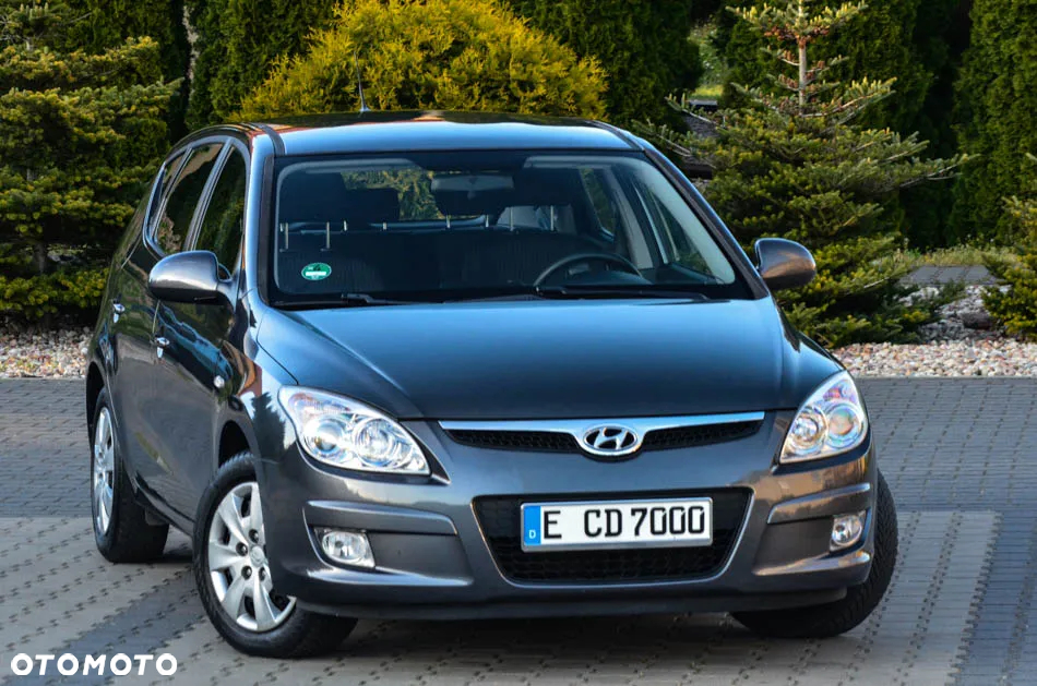 Hyundai i30 1.6 Comfort - 27
