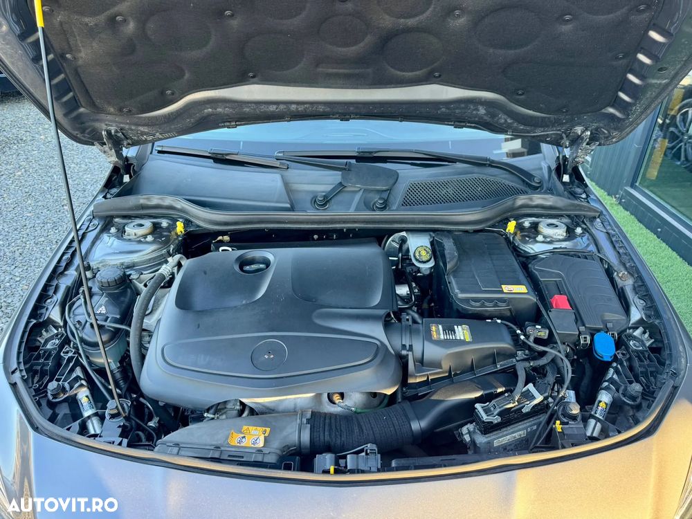 Mercedes-Benz CLA ver-shooting-brake-180-urbanstyle-edition - 38