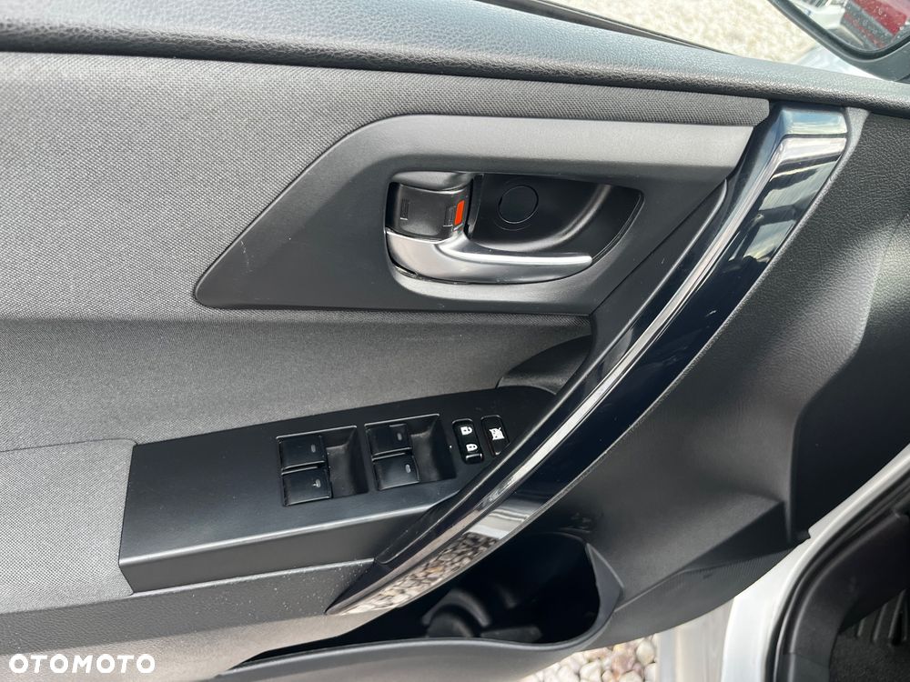 Toyota Auris 1.6 D-4D Comfort - 17