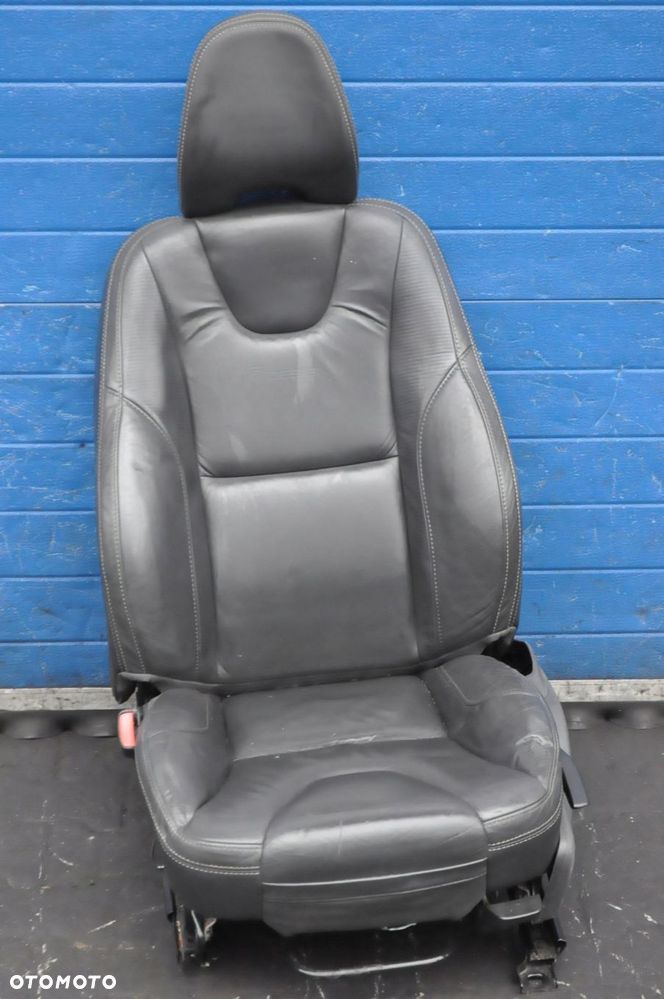 VOLVO XC60 I FOTEL KIEROWCY LEWY SKÓRA - 1