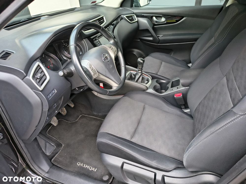 Nissan Qashqai - 11