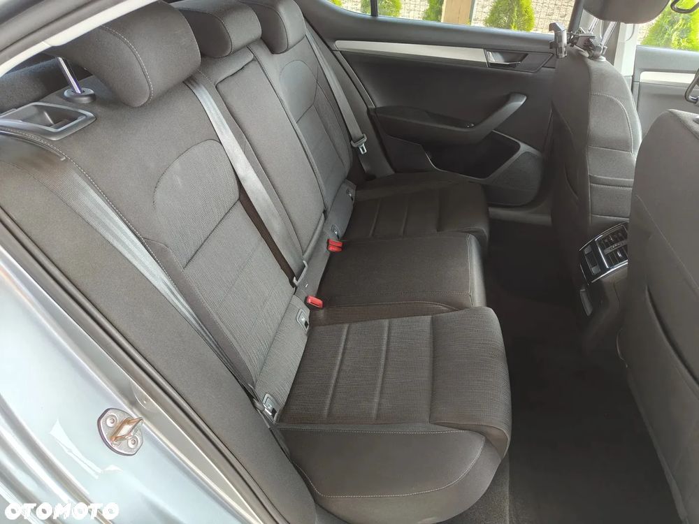 Skoda Superb 2.0 TDI 4x4 Ambition DSG - 12