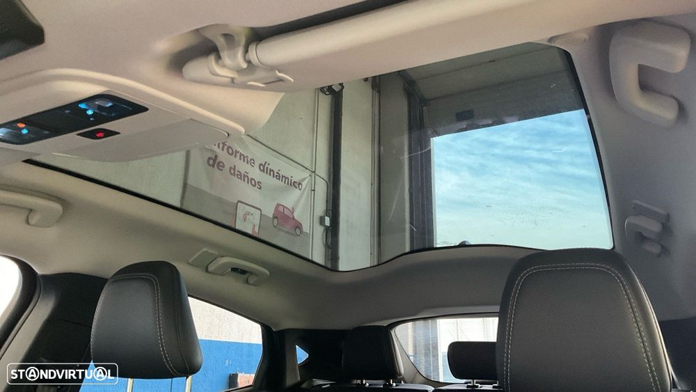 Ford Mustang Mach-E Alargada - 13