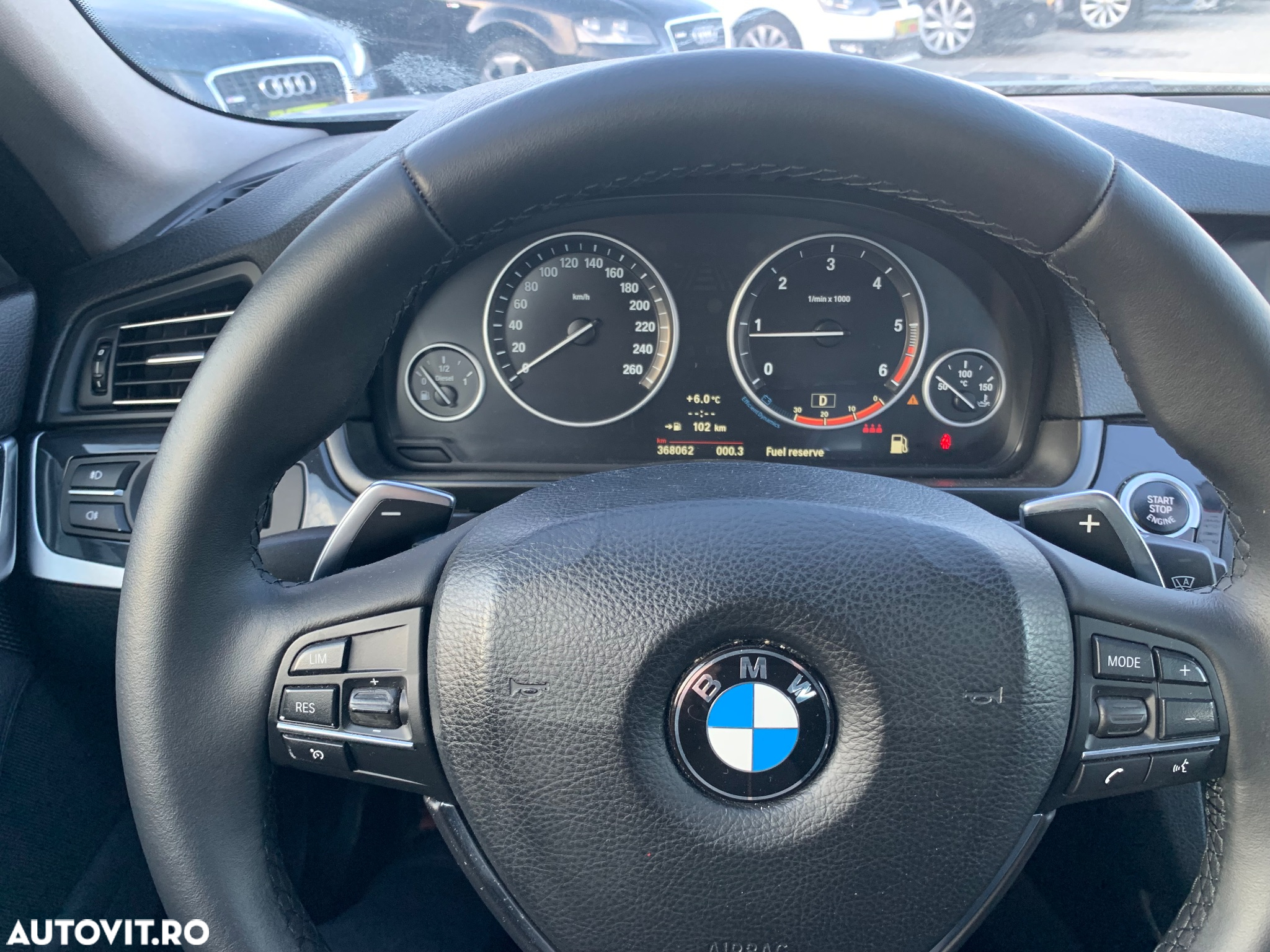 BMW Seria 5 530d xDrive - 12