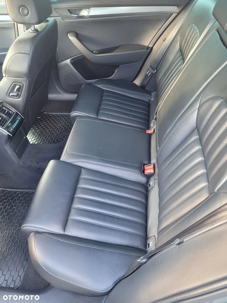 Skoda Superb 1.6 TDI GreenLine - 16