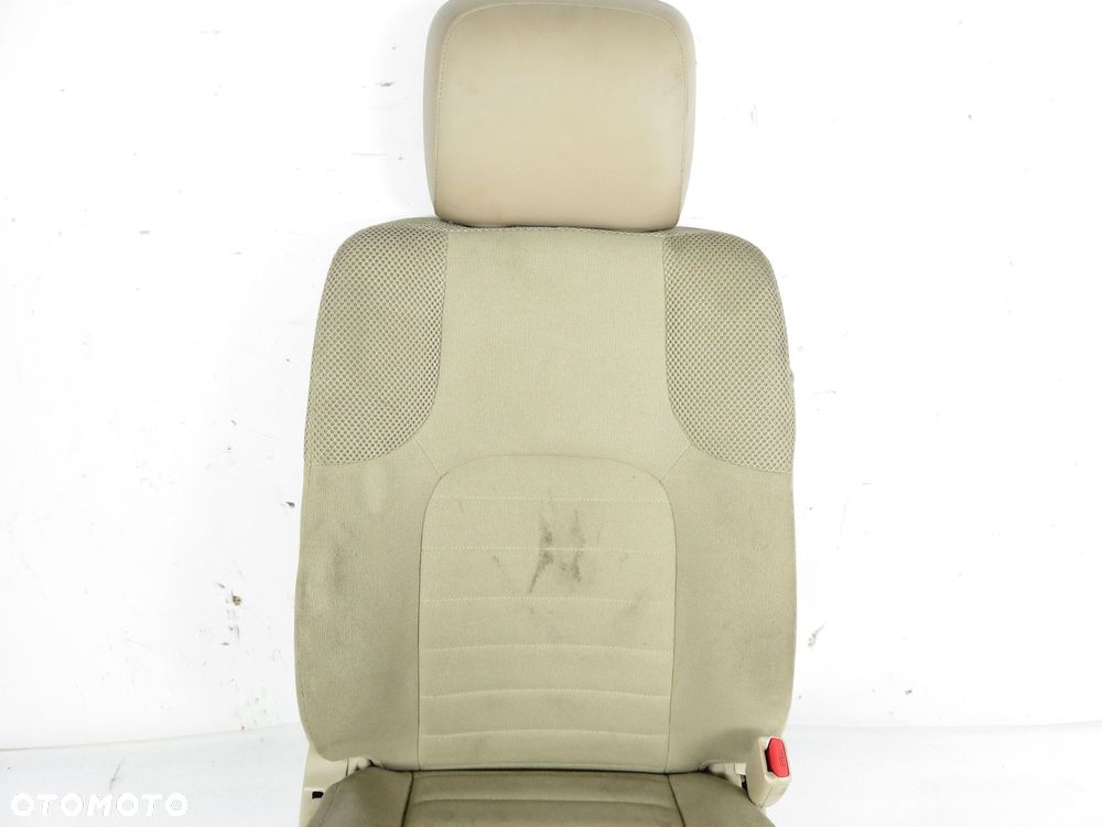FOTEL PASAŻERA NISSAN PATHFINDER III R51 - 10