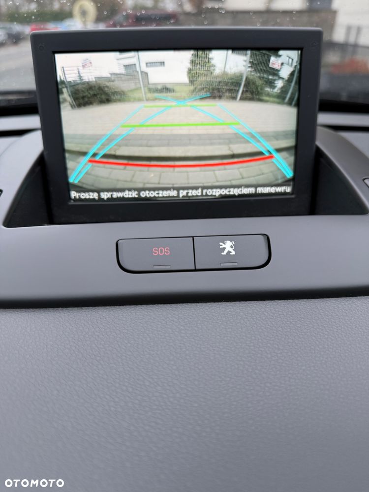 Peugeot 3008 BlueHDi 150 Stop & Start Business-Line - 26