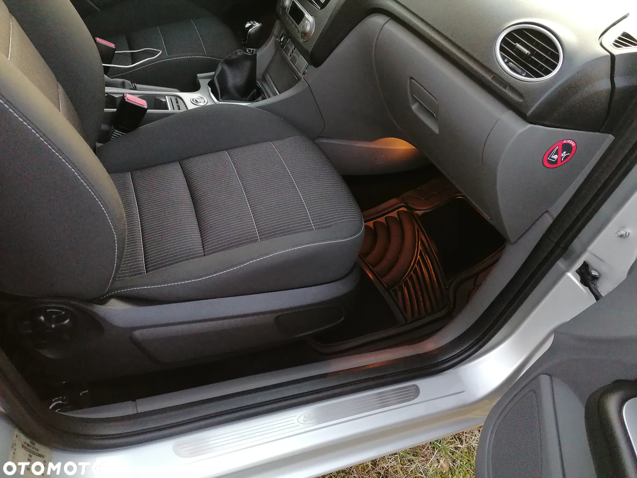 Ford Focus 1.6 Silver X EU5 - 6