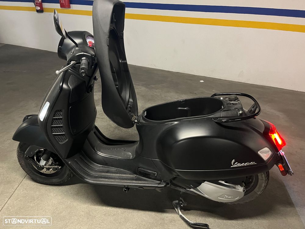 Vespa GTS Super Versão limitada NOTTE - 1