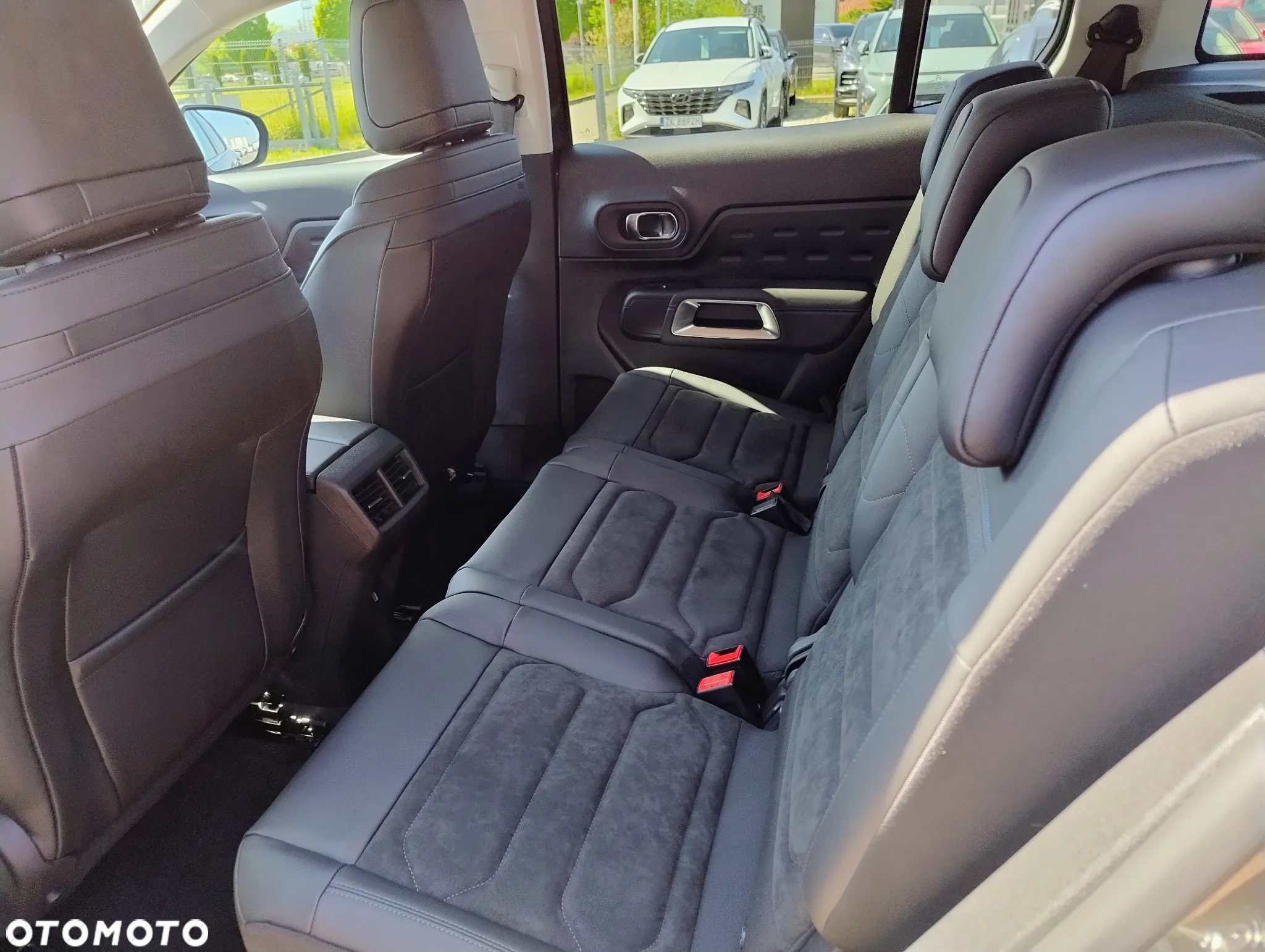 Citroën C5 Aircross 1.2 mHEV Max eDCT6 - 27