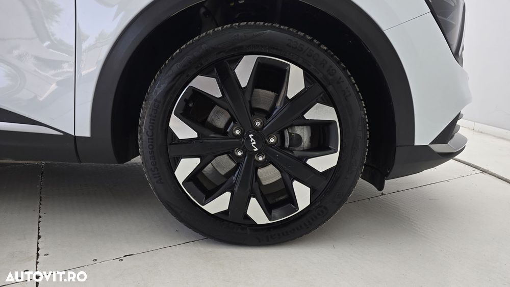 Kia Sportage 1.6 T-GDI PHEV 6AT 4x4 Style - 23