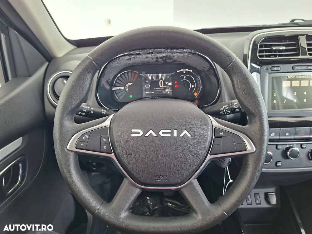 Dacia Spring Expression - 9