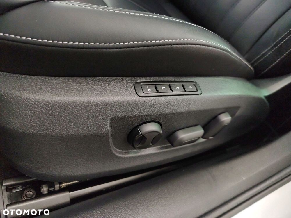 Skoda Superb - 12