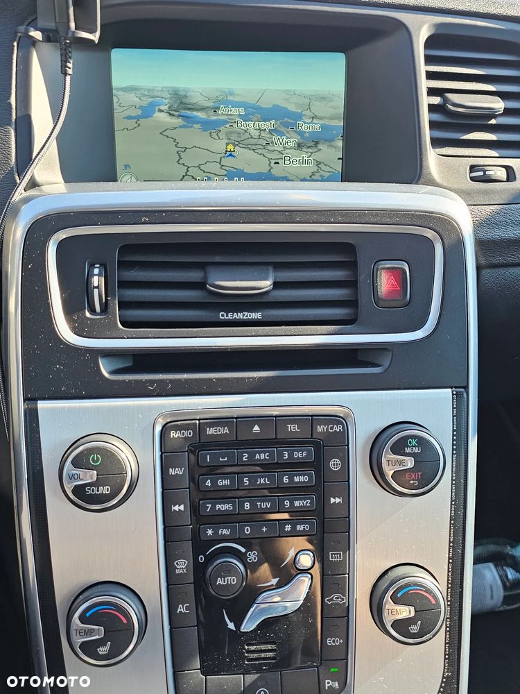 Volvo V60 D4 Drive-E Ocean Race - 27