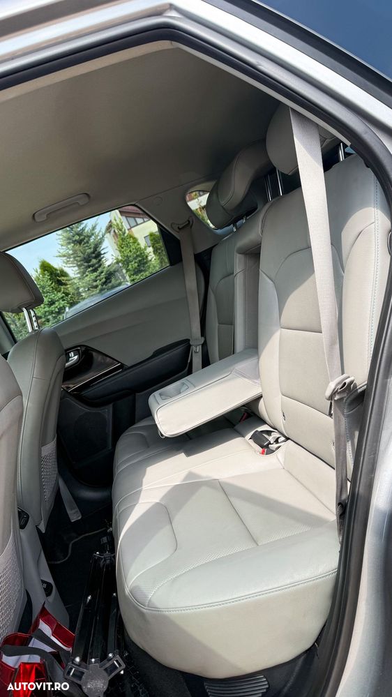 Kia Niro 1.6 GDI HEV 2WD OPF Aut. Edition 7 - 12