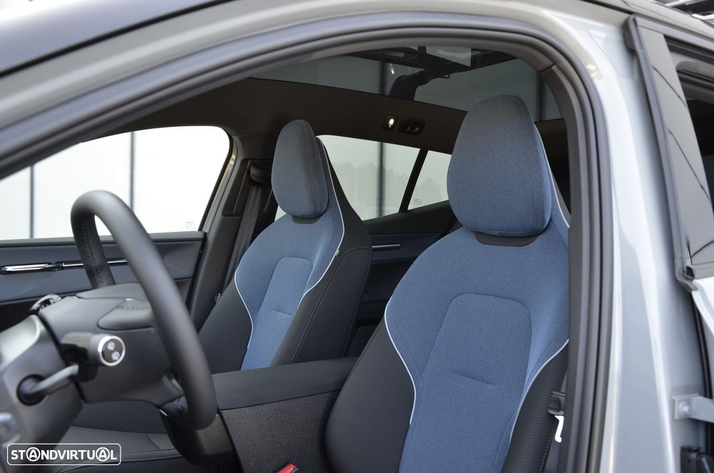 Volvo EX30 Cross Country 69 kWh Twin Motor Ultra - 12