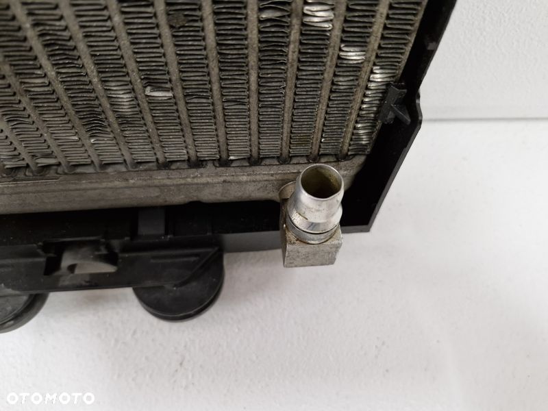 BMW 7 F01 3.0 D CHŁODNICA OLEJU 17217572542 - 3