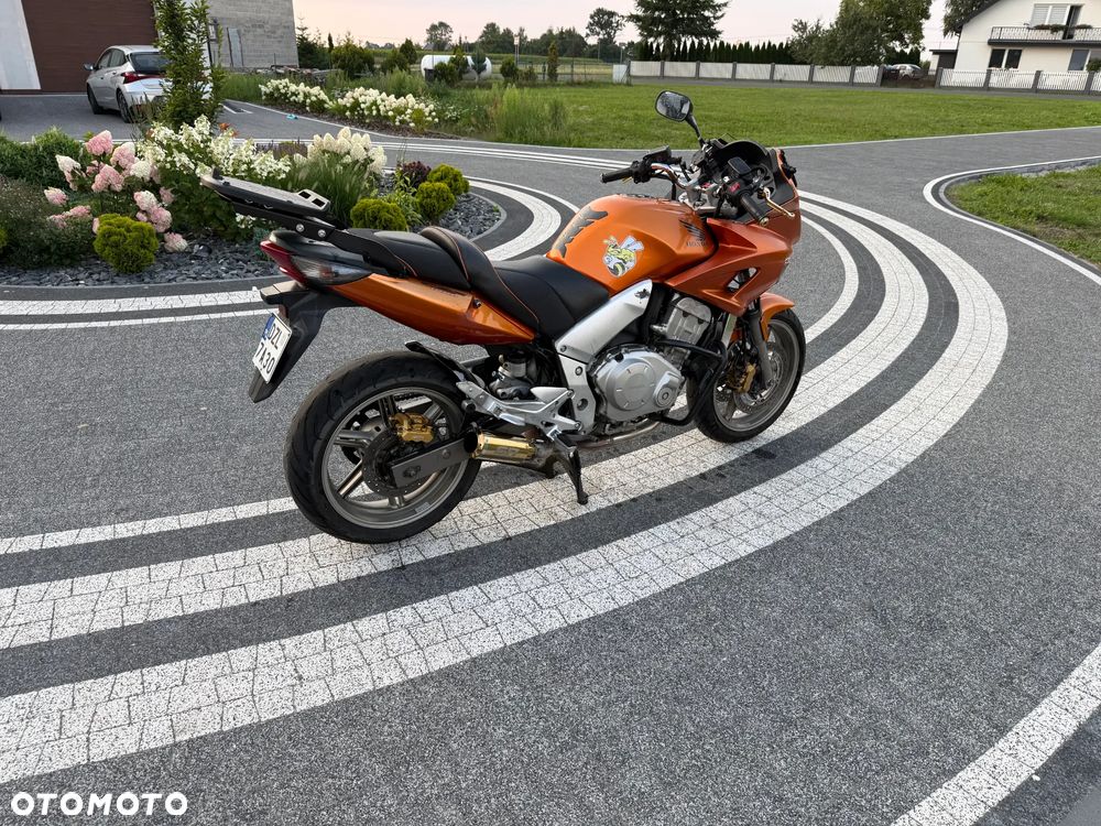 Honda CBF - 4