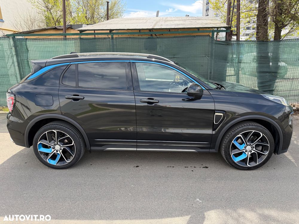 Lynk&Co 01 - 3