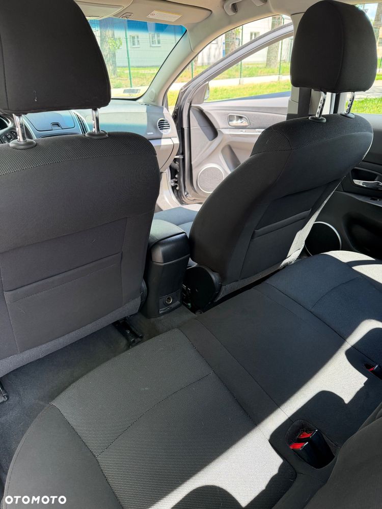 Chevrolet Cruze 1.8 LT - 6