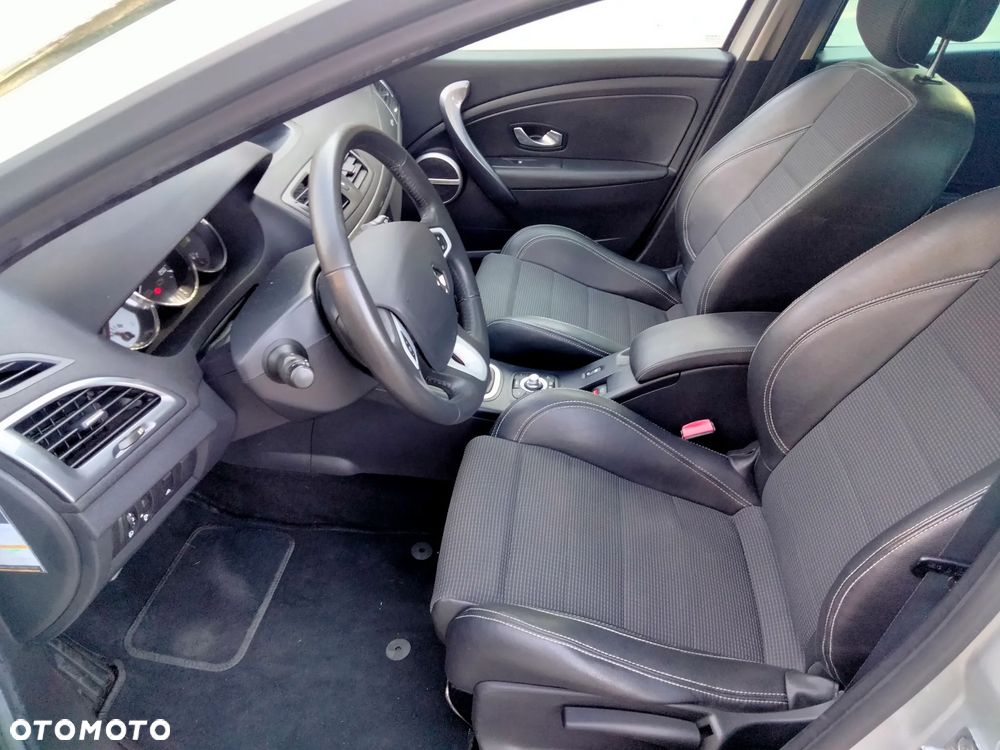 Renault Megane - 8
