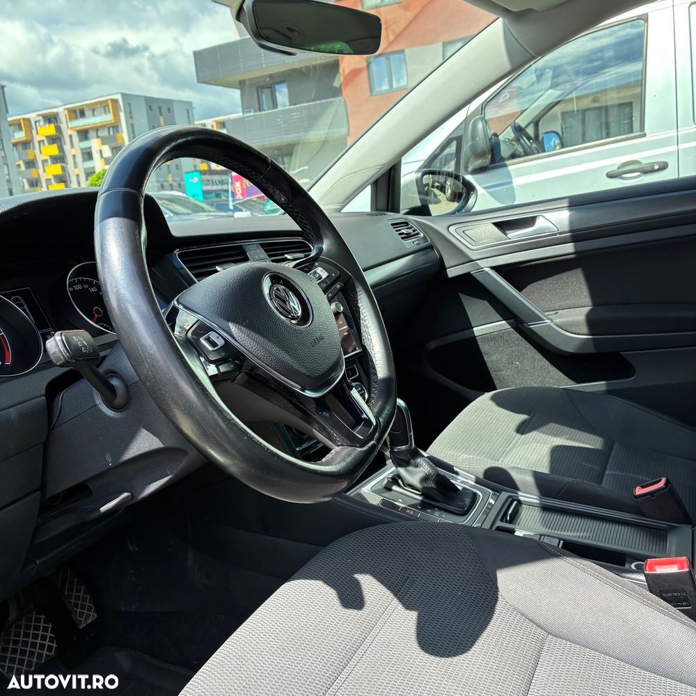 Volkswagen Golf 2.0 TDI DSG Comfortline - 19