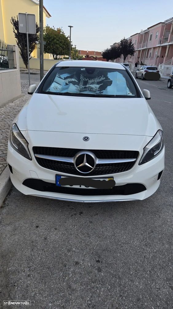 Mercedes-Benz A 180
