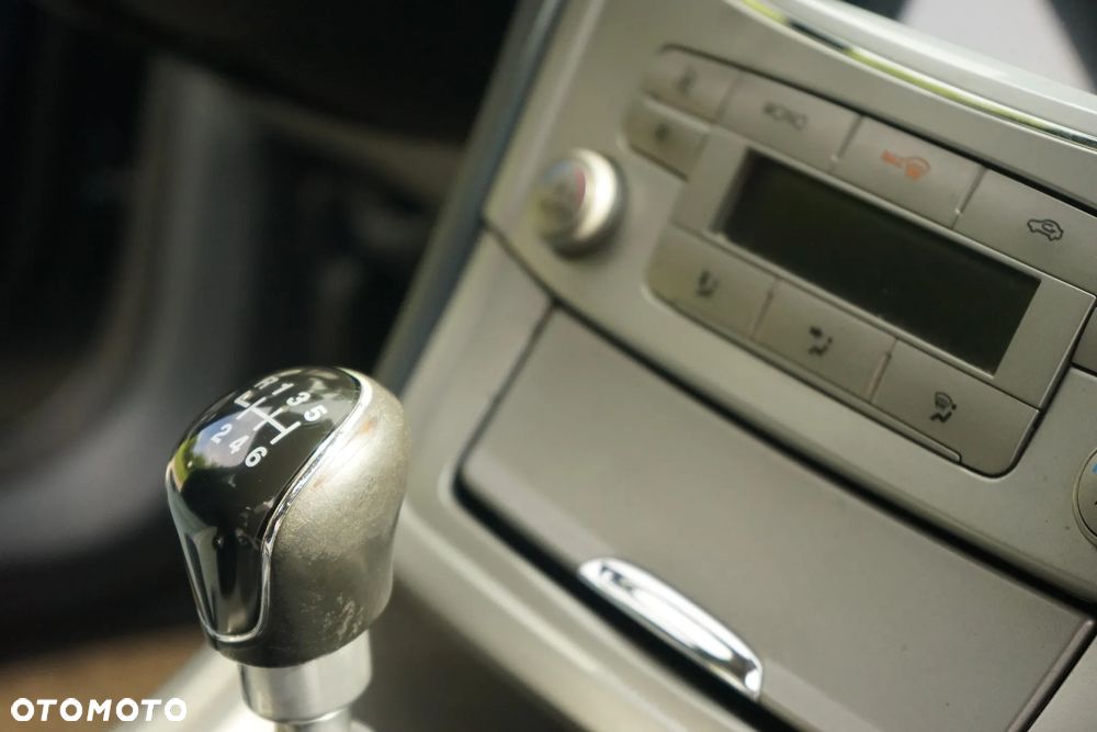 Ford Mondeo 2.0 TDCi EConetic Trend - 25