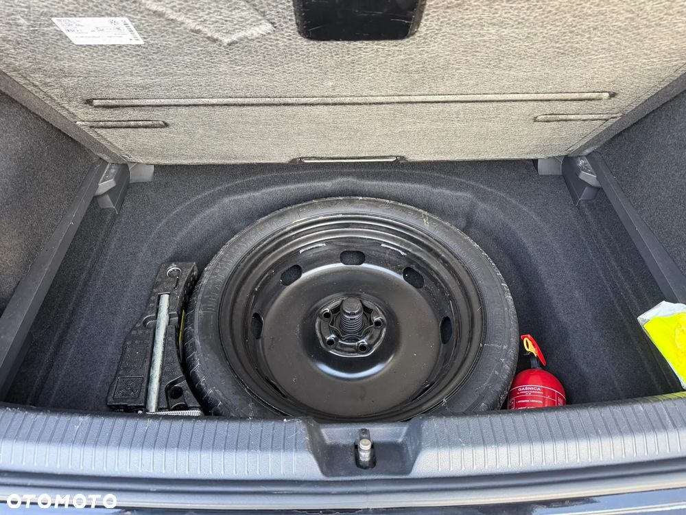 Volkswagen Golf 1.5 eTSI OPF DSG Life - 37