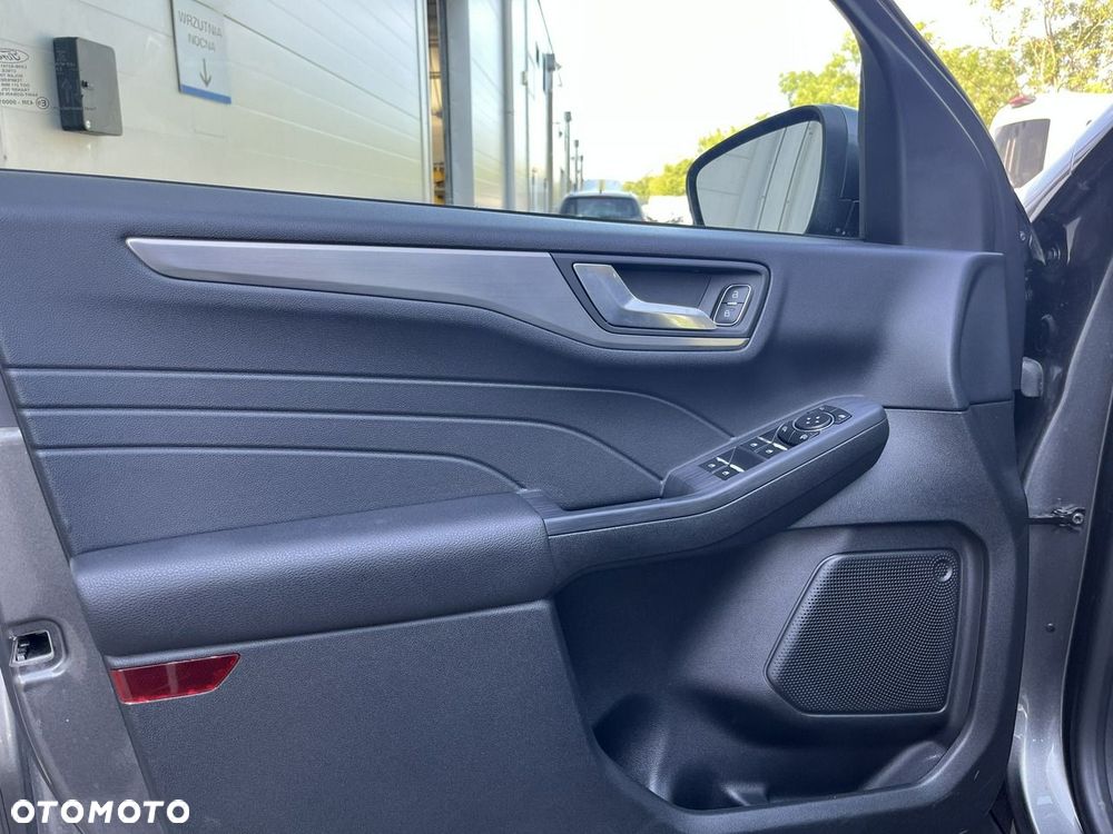 Ford Kuga 1.5 EcoBoost TITANIUM - 14
