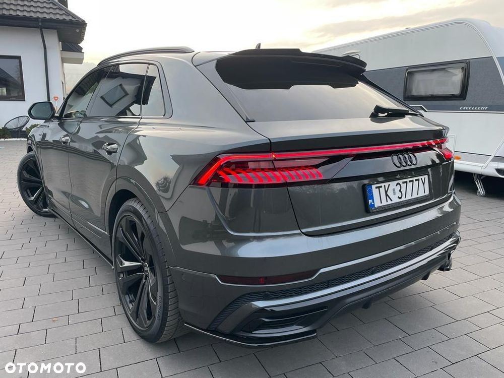 Audi Q8 - 5